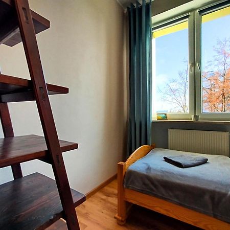Apartament Z Ogrodem W Sercu Torunia Exterior photo