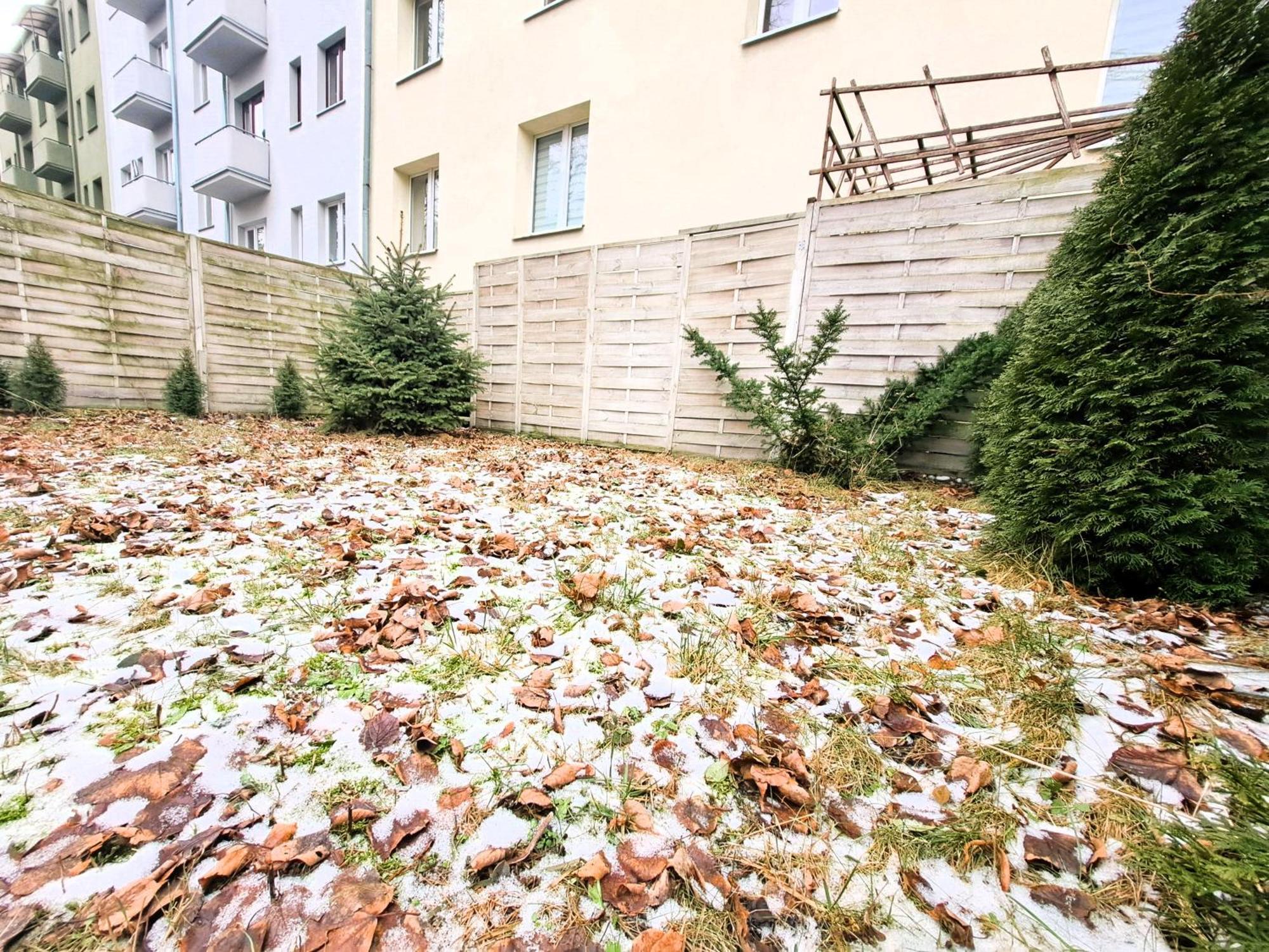 Apartament Z Ogrodem W Sercu Torunia Exterior photo