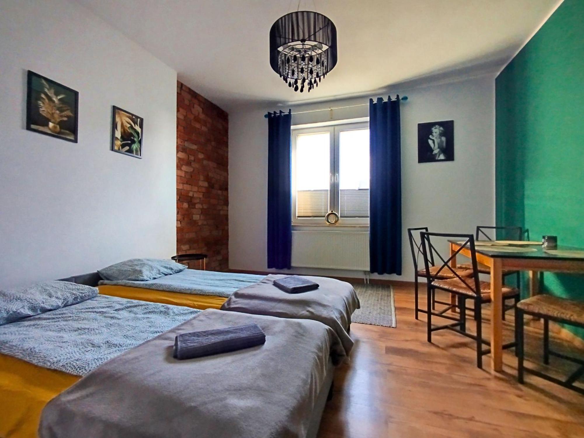 Apartament Z Ogrodem W Sercu Torunia Exterior photo