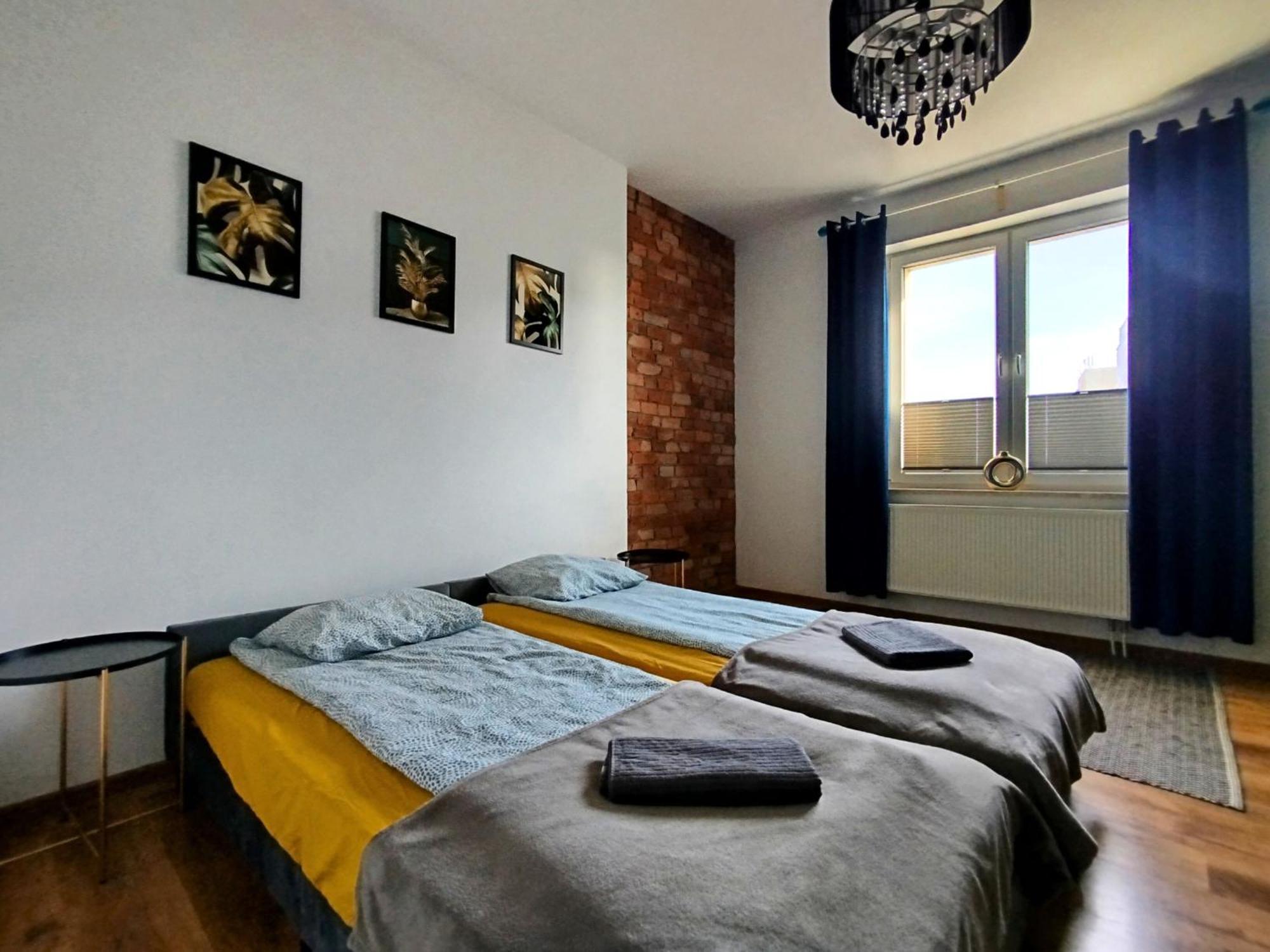 Apartament Z Ogrodem W Sercu Torunia Exterior photo