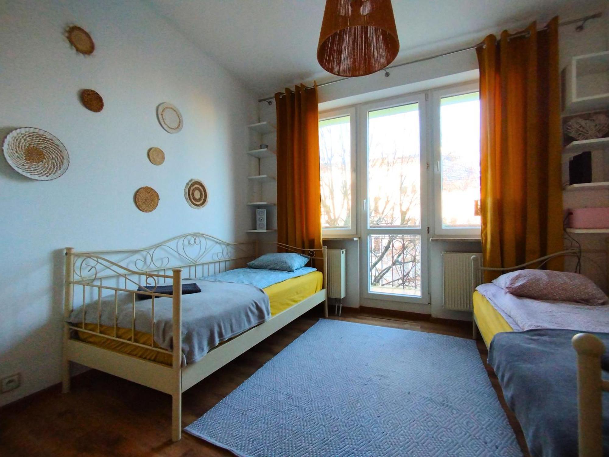 Apartament Z Ogrodem W Sercu Torunia Exterior photo