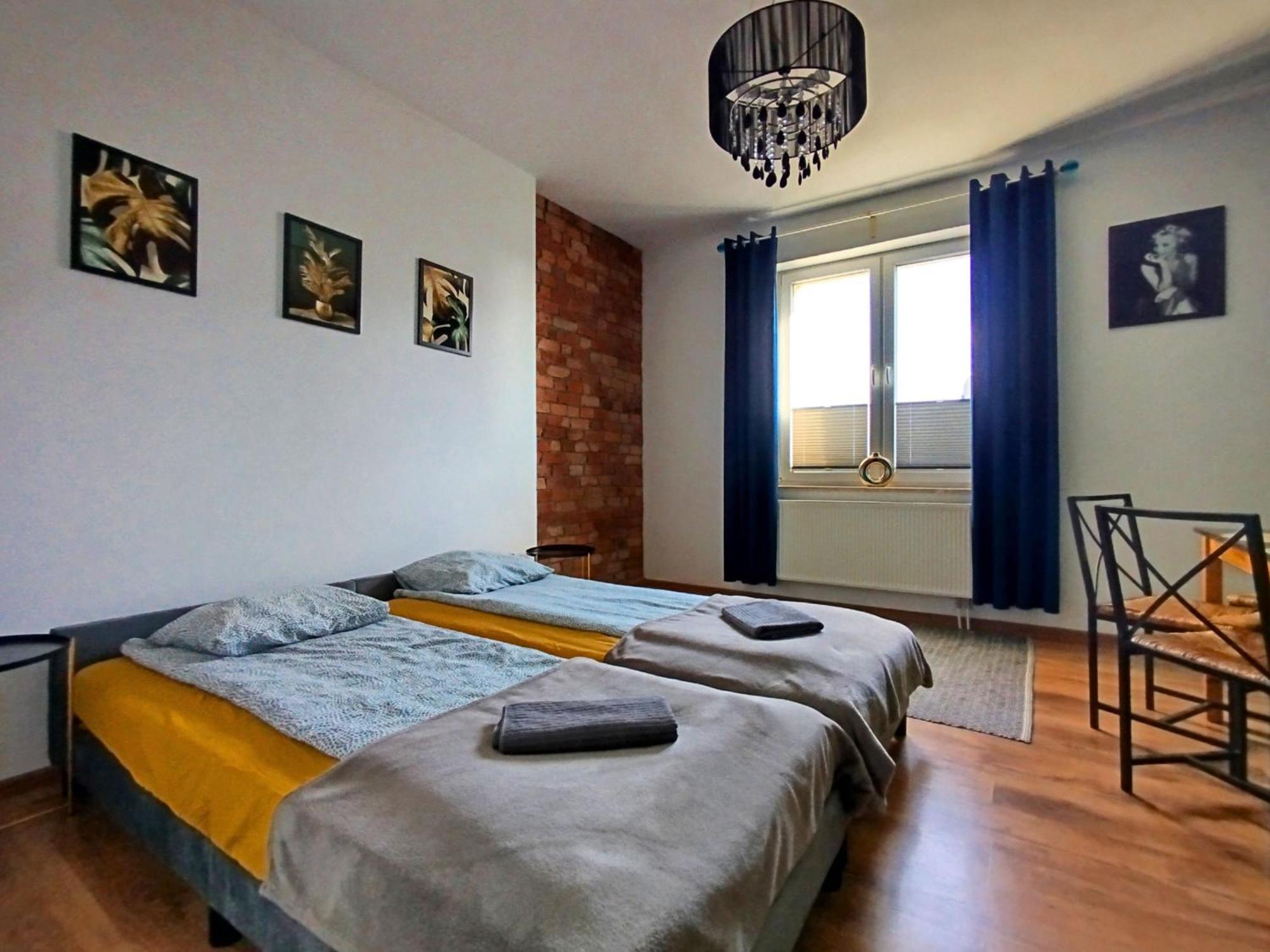 Apartament Z Ogrodem W Sercu Torunia Exterior photo