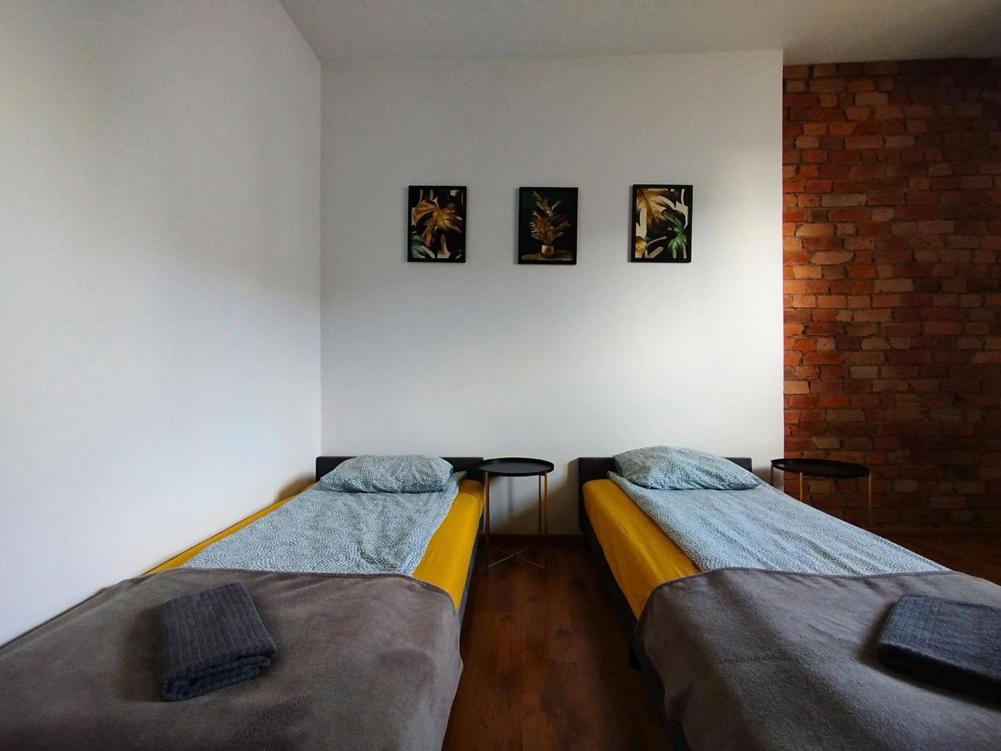 Apartament Z Ogrodem W Sercu Torunia Exterior photo
