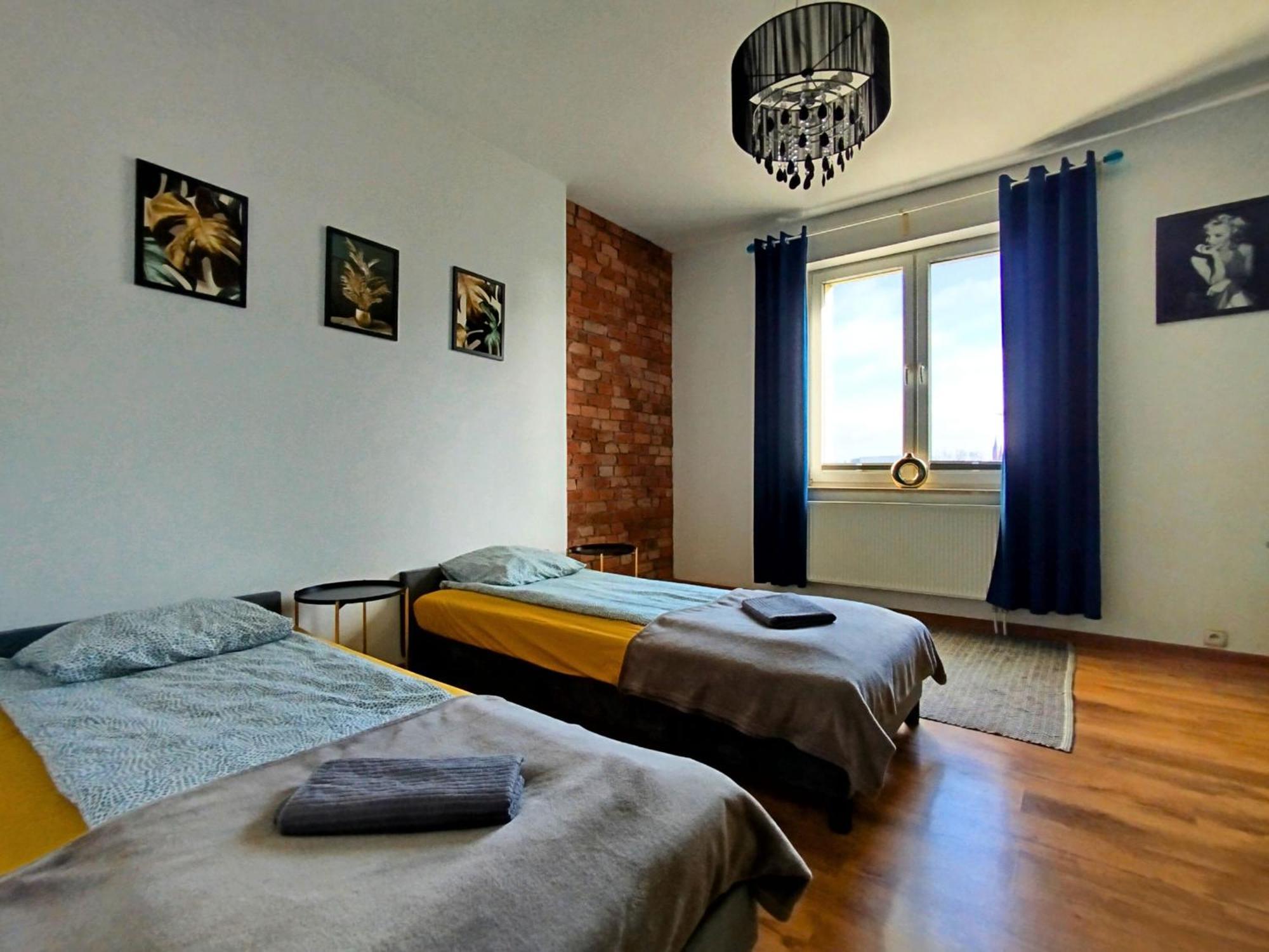 Apartament Z Ogrodem W Sercu Torunia Exterior photo