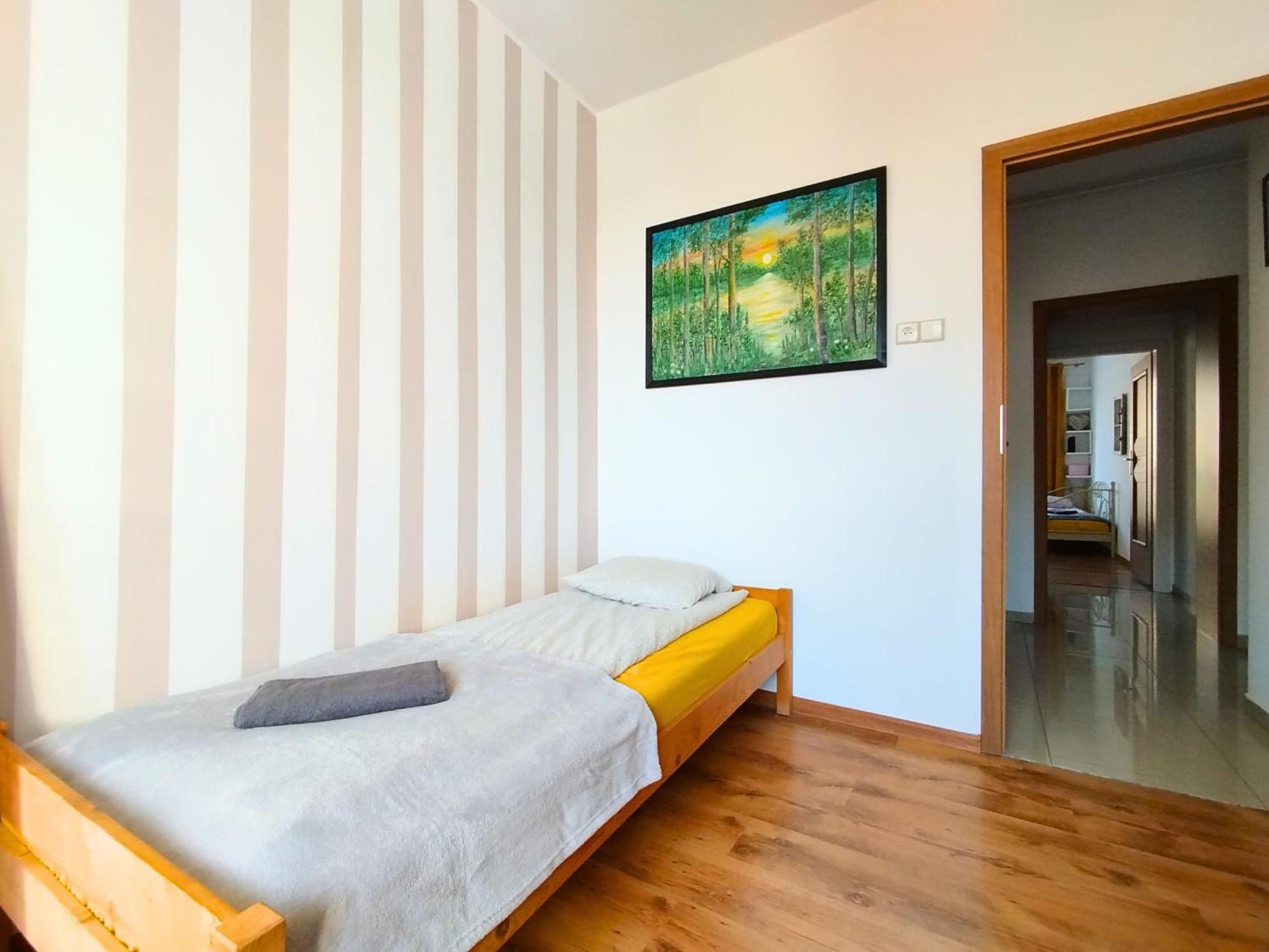 Apartament Z Ogrodem W Sercu Torunia Exterior photo