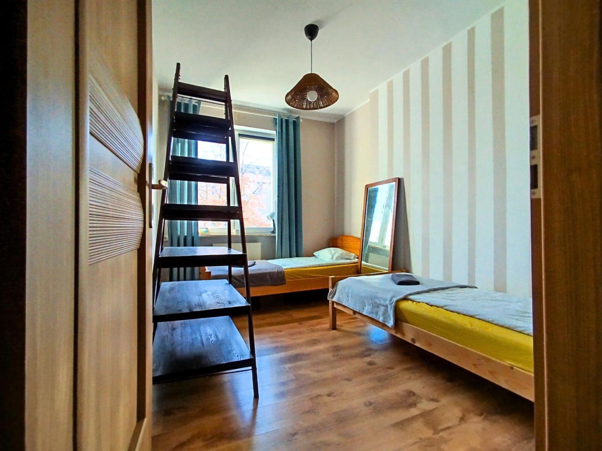Apartament Z Ogrodem W Sercu Torunia Exterior photo