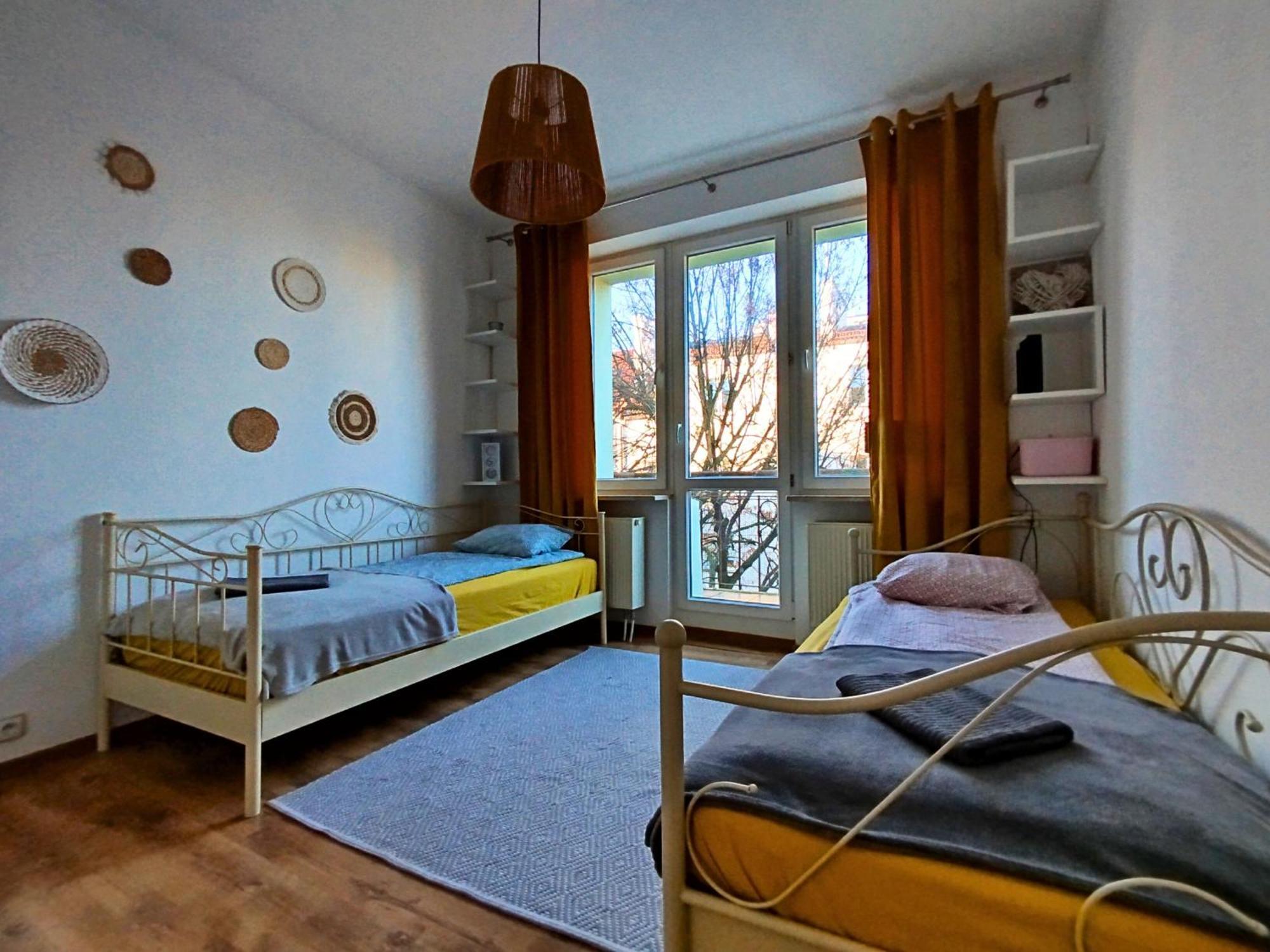Apartament Z Ogrodem W Sercu Torunia Exterior photo