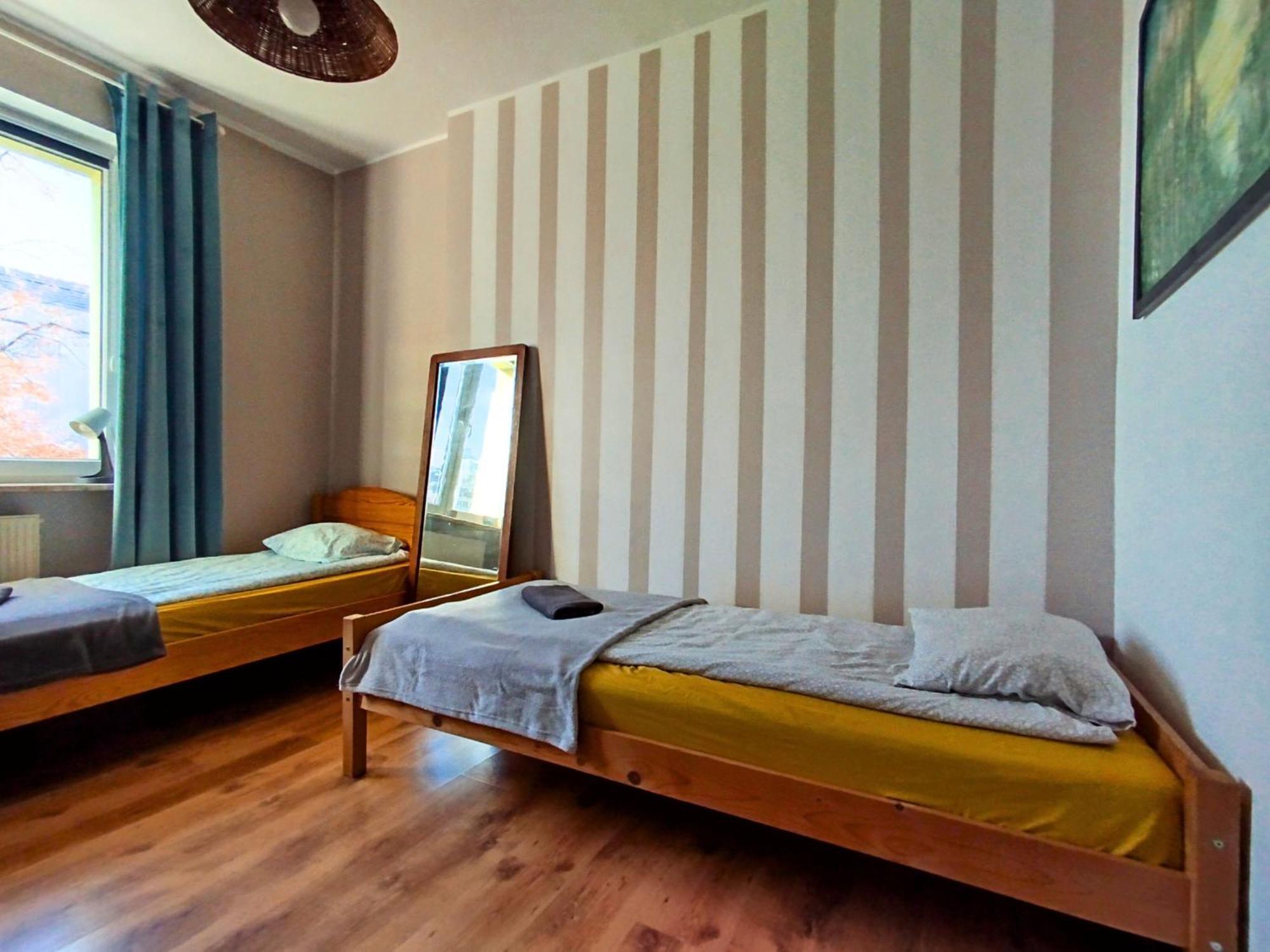 Apartament Z Ogrodem W Sercu Torunia Exterior photo